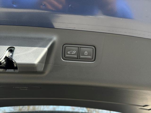 new 2025 Hyundai Santa Fe car, priced at $38,689