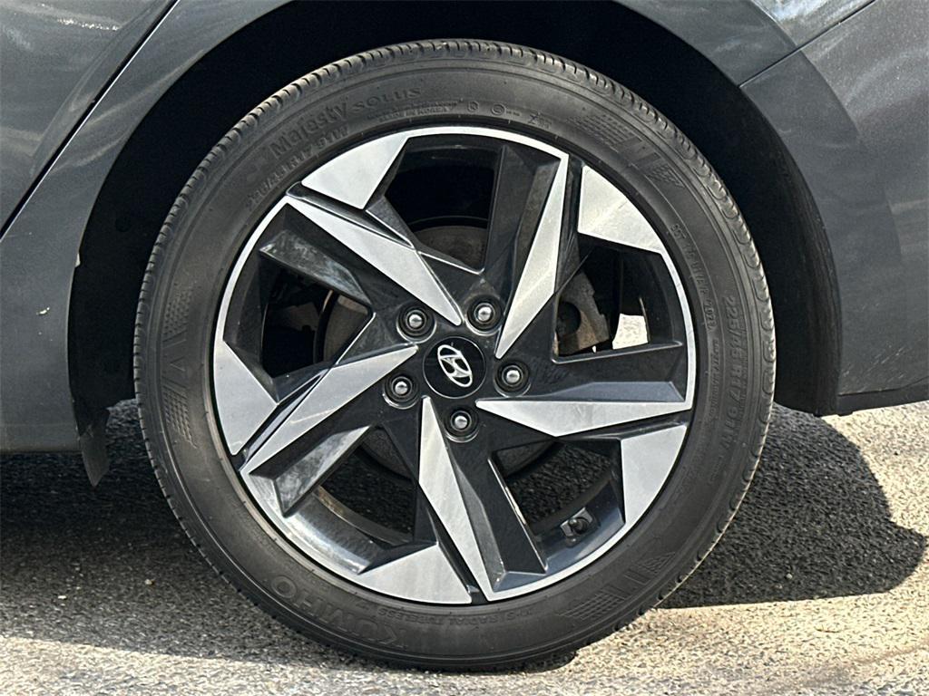 used 2023 Hyundai Elantra car, priced at $17,704
