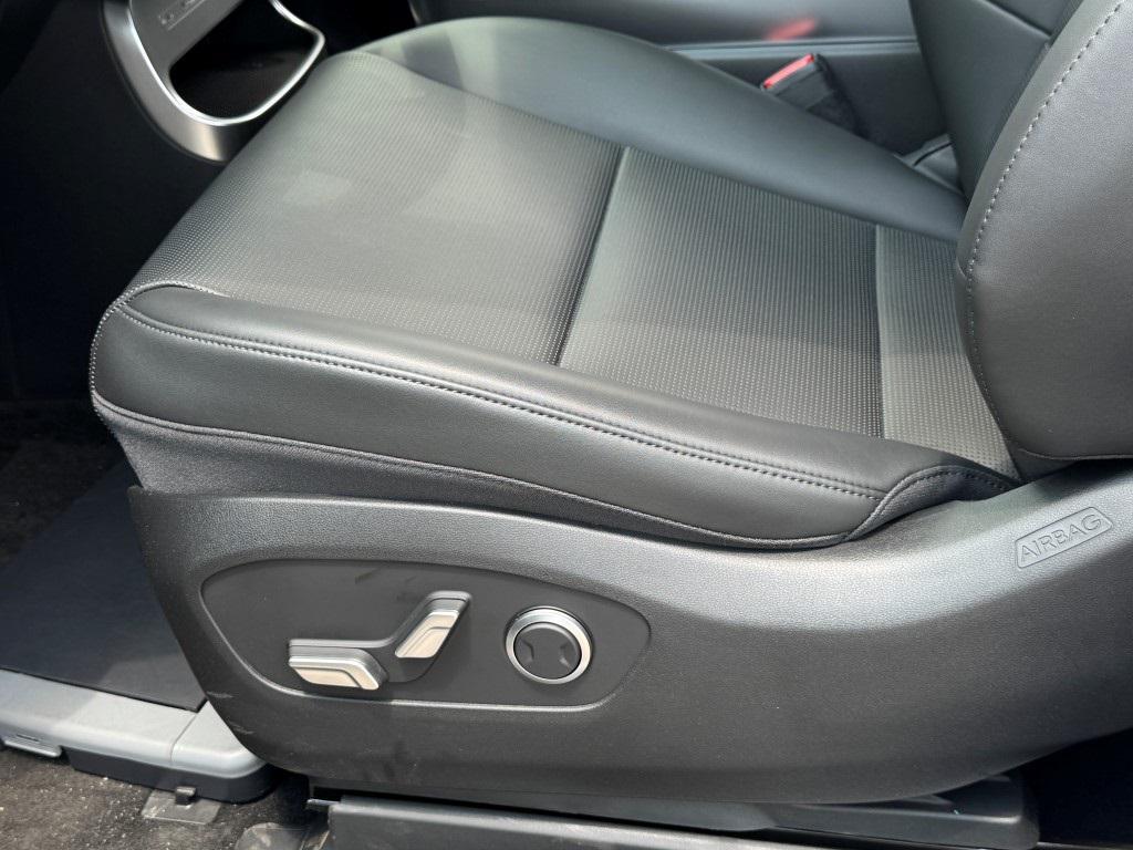 new 2026 Hyundai IONIQ 9 car, priced at $63,958