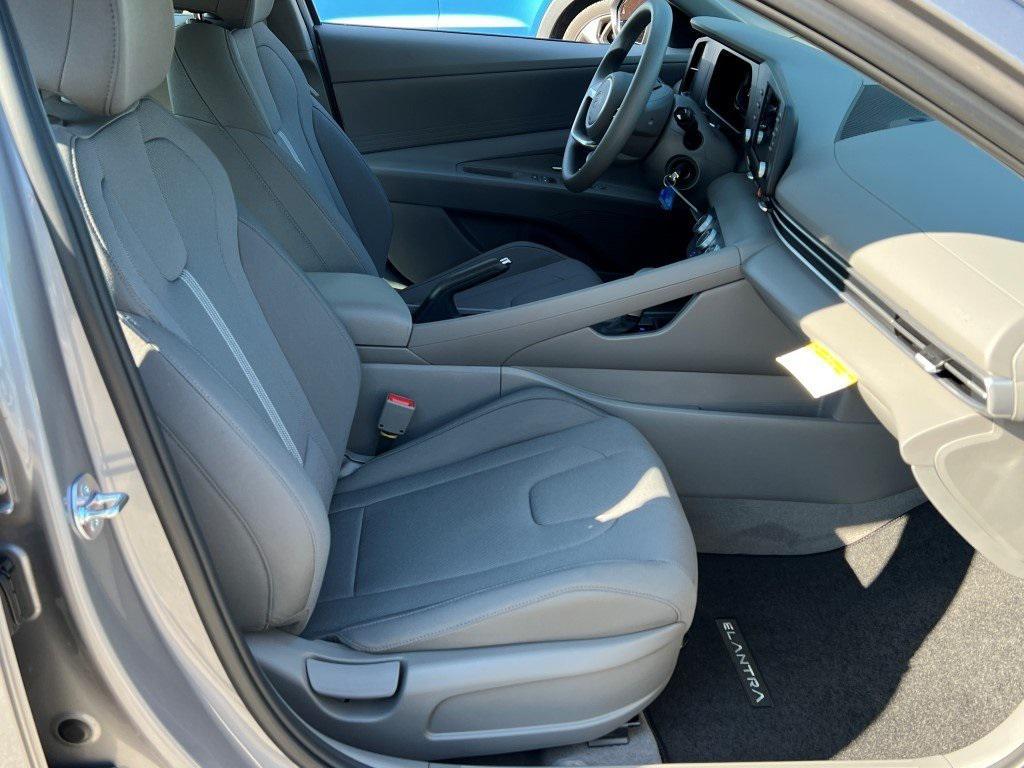new 2025 Hyundai Elantra car, priced at $21,379