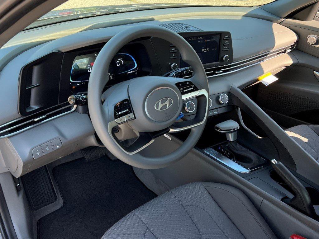 new 2025 Hyundai Elantra car, priced at $21,379