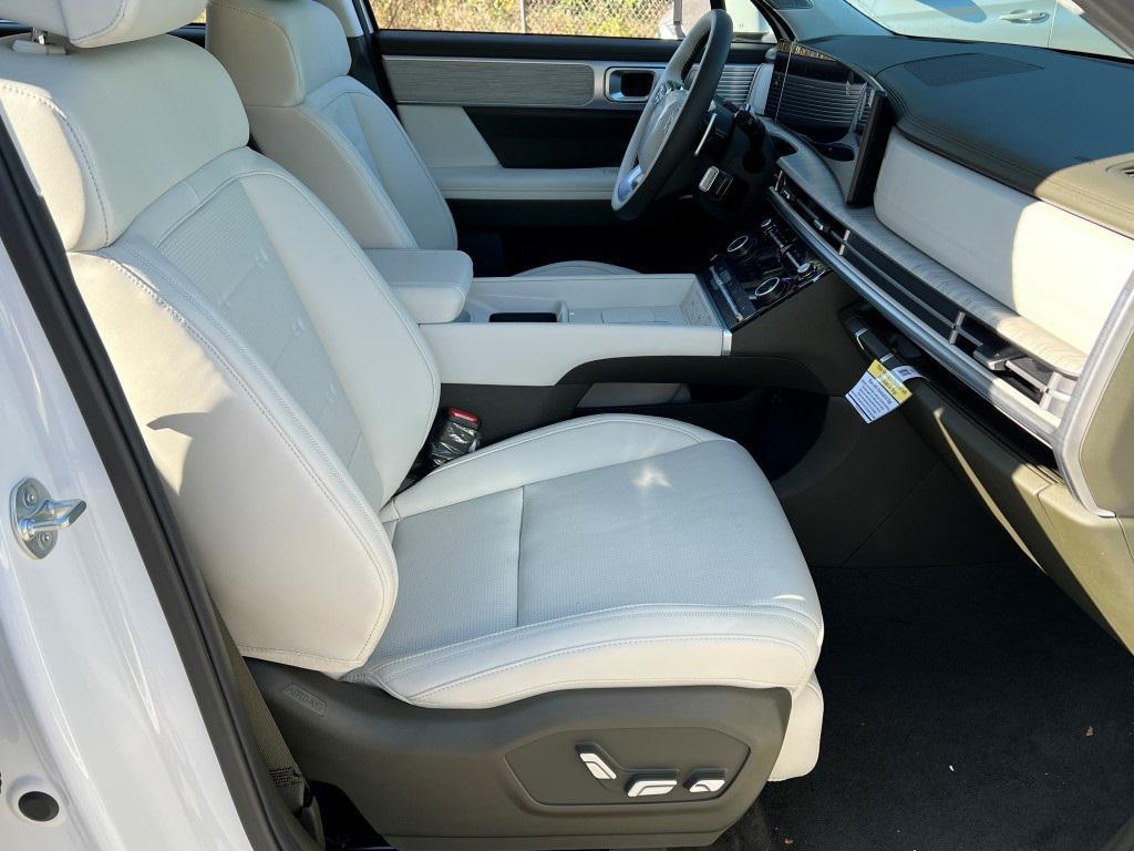 new 2025 Hyundai SANTA FE HEV car, priced at $44,995