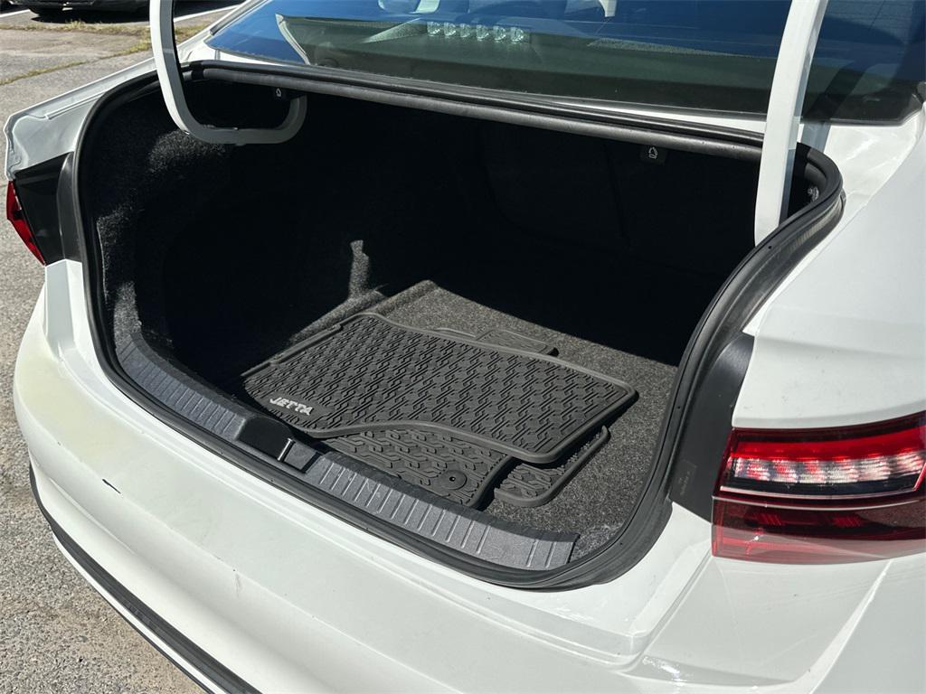 used 2023 Volkswagen Jetta car, priced at $17,401