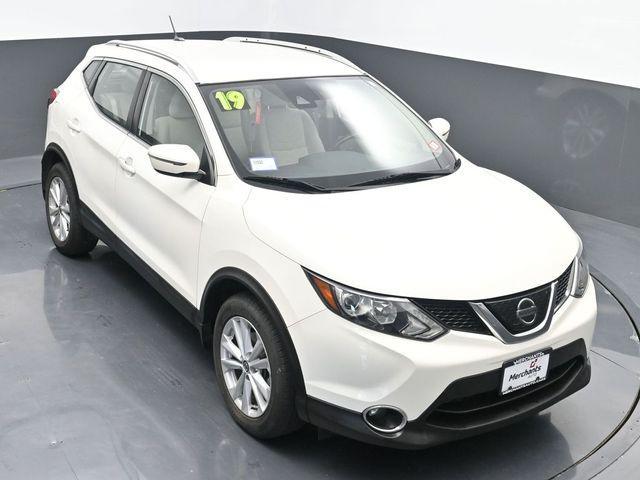 used 2019 Nissan Rogue Sport car, priced at $16,992