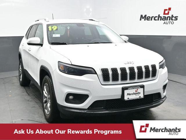 used 2019 Jeep Cherokee car, priced at $15,791