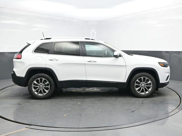 used 2019 Jeep Cherokee car, priced at $15,791