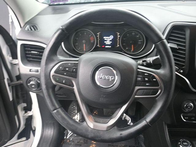 used 2019 Jeep Cherokee car, priced at $15,791