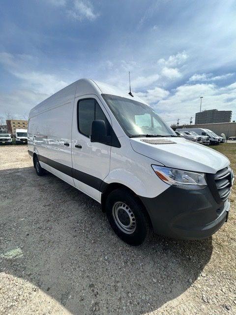 used 2022 Mercedes-Benz Sprinter 2500 car, priced at $37,400