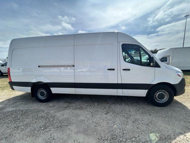 used 2022 Mercedes-Benz Sprinter 2500 car, priced at $37,400