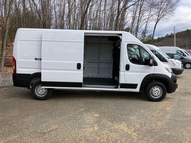 used 2023 Ram ProMaster 2500 car, priced at $31,000