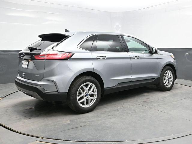 used 2022 Ford Edge car, priced at $17,337