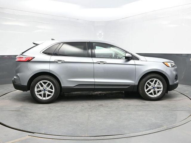 used 2022 Ford Edge car, priced at $17,337