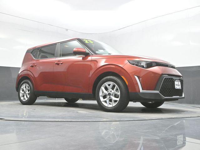 used 2023 Kia Soul car, priced at $16,498