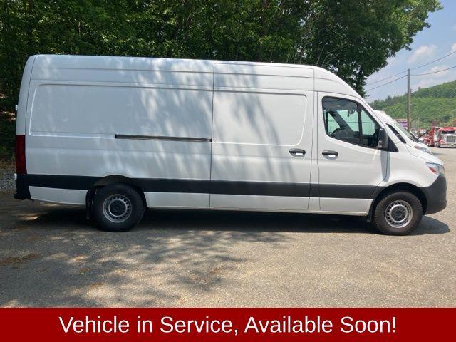 used 2023 Mercedes-Benz Sprinter 2500 car, priced at $35,800