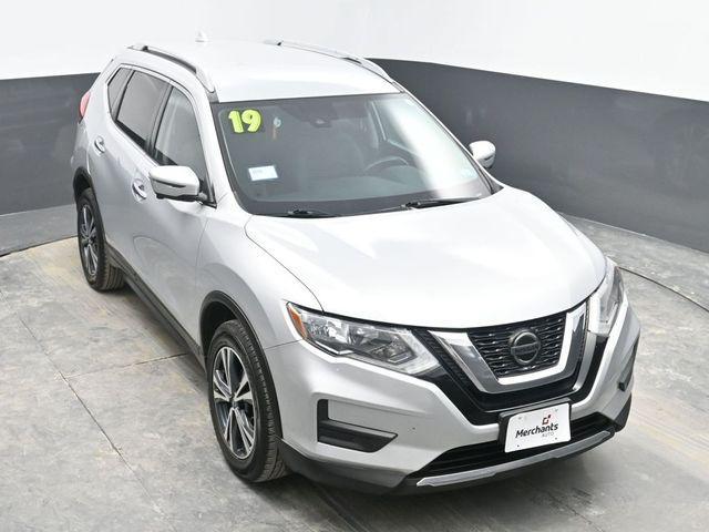 used 2019 Nissan Rogue car, priced at $11,669