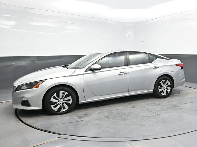 used 2022 Nissan Altima car, priced at $17,514
