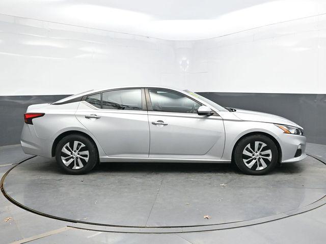 used 2021 Nissan Altima car, priced at $17,192