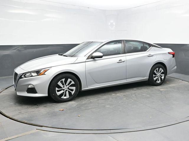 used 2021 Nissan Altima car, priced at $17,192