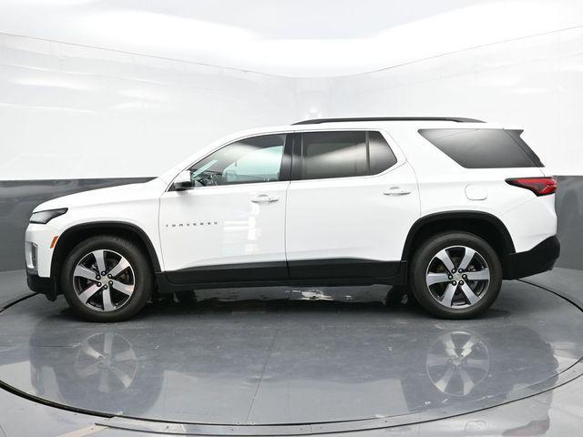 used 2022 Chevrolet Traverse car, priced at $23,618