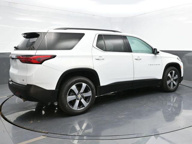 used 2022 Chevrolet Traverse car, priced at $23,618