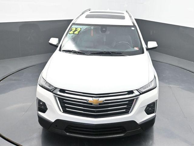 used 2022 Chevrolet Traverse car, priced at $23,618