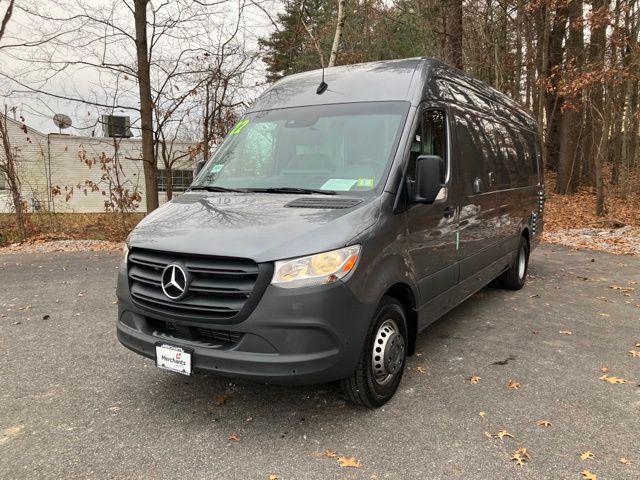 used 2022 Mercedes-Benz Sprinter 4500 car, priced at $57,900