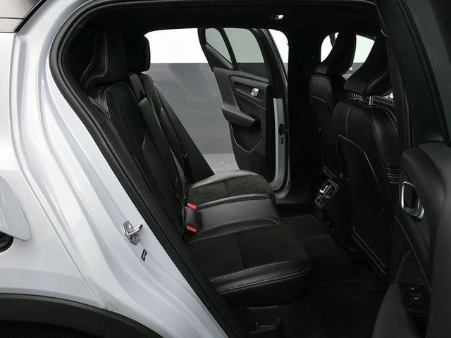 used 2021 Volvo XC40 car, priced at $19,796