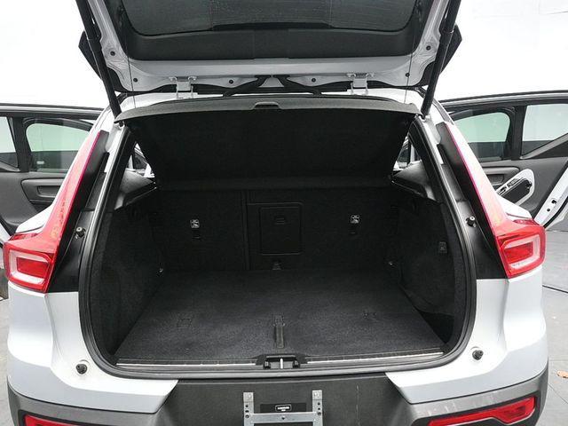 used 2021 Volvo XC40 car, priced at $19,796