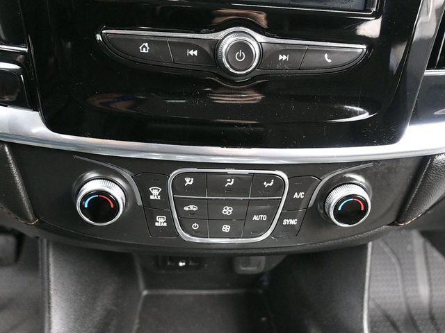 used 2020 Chevrolet Traverse car, priced at $19,317