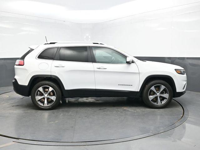 used 2019 Jeep Cherokee car, priced at $17,940
