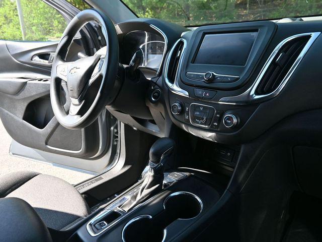 used 2023 Chevrolet Equinox car, priced at $21,243