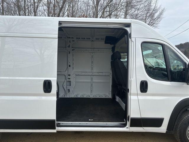 used 2024 Ram ProMaster 2500 car, priced at $33,000