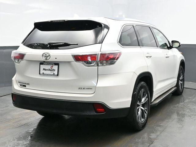used 2016 Toyota Highlander car, priced at $20,900