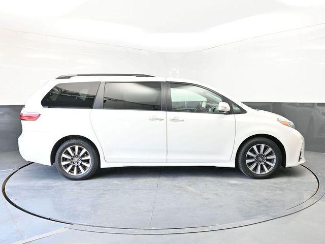 used 2018 Toyota Sienna car, priced at $16,998