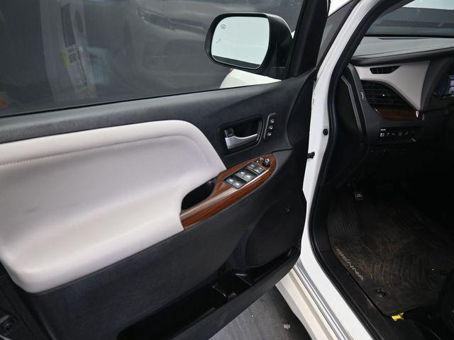 used 2018 Toyota Sienna car, priced at $16,998