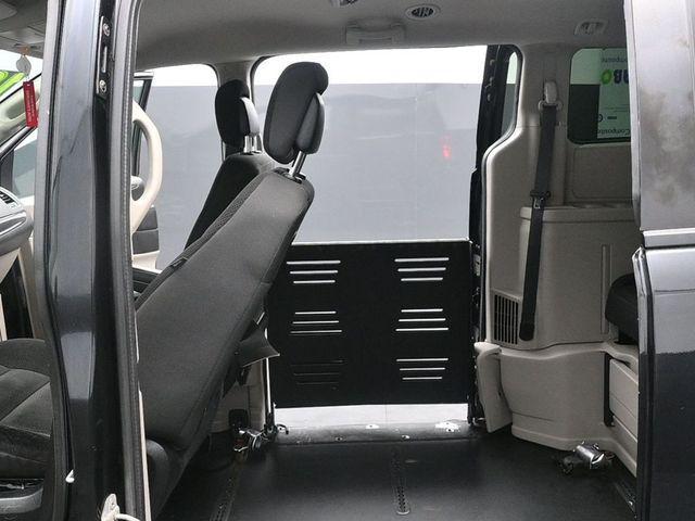 used 2018 Dodge Grand Caravan car, priced at $15,169
