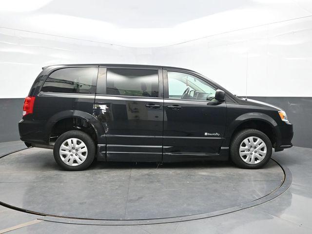 used 2018 Dodge Grand Caravan car, priced at $15,169