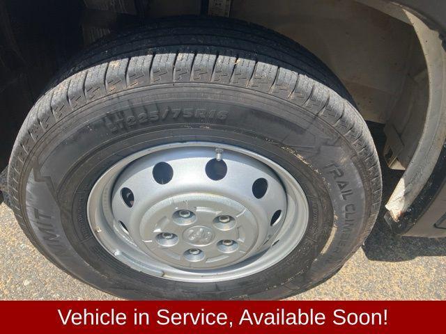 used 2023 Ram ProMaster 2500 car, priced at $28,300