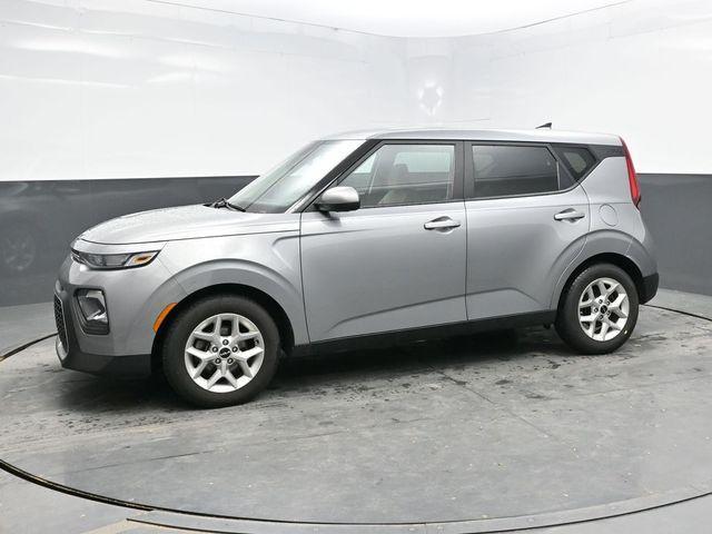 used 2022 Kia Soul car, priced at $16,140