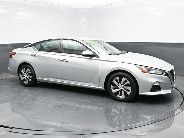 used 2020 Nissan Altima car, priced at $17,998