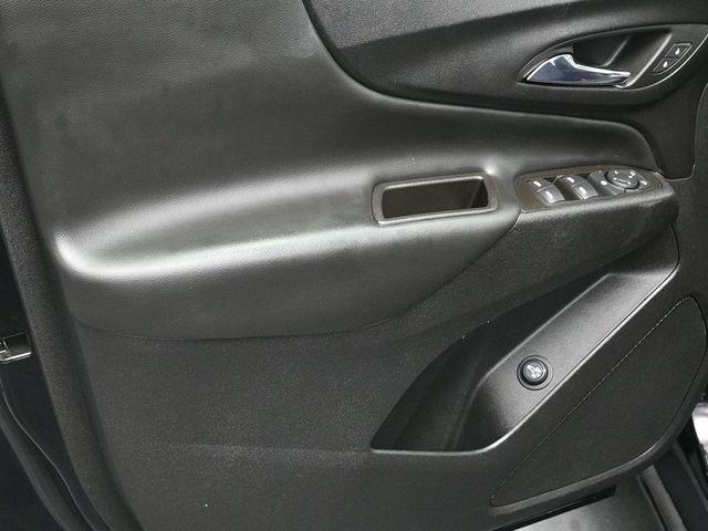 used 2023 Chevrolet Equinox car, priced at $19,515