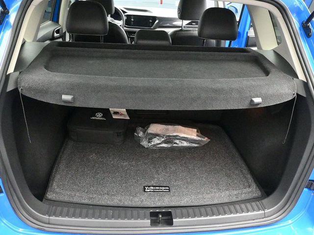 used 2022 Volkswagen Taos car, priced at $20,266