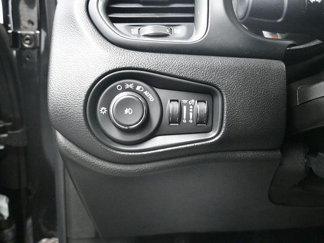 used 2020 Jeep Renegade car, priced at $17,895