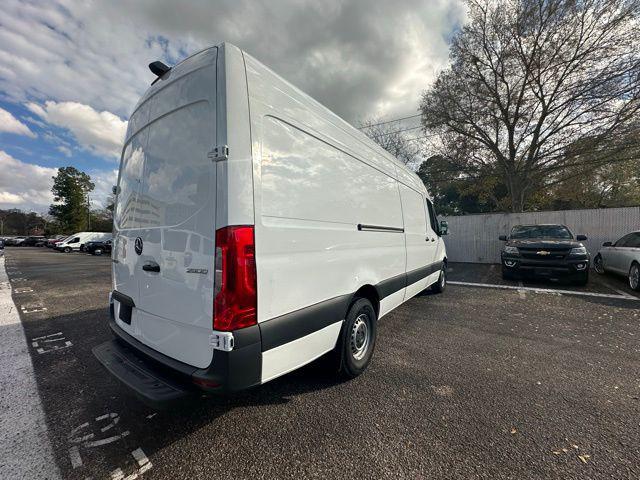 used 2022 Mercedes-Benz Sprinter 2500 car, priced at $35,900