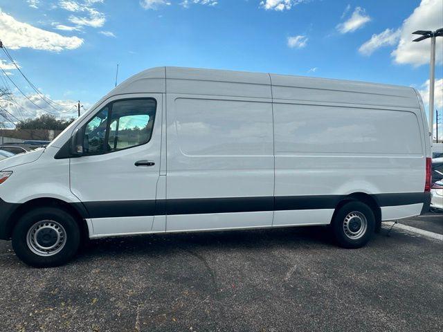 used 2022 Mercedes-Benz Sprinter 2500 car, priced at $35,900