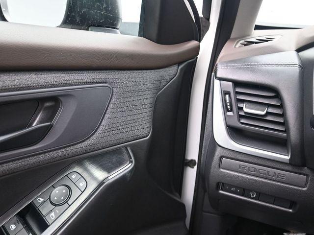 used 2023 Nissan Rogue car, priced at $21,486