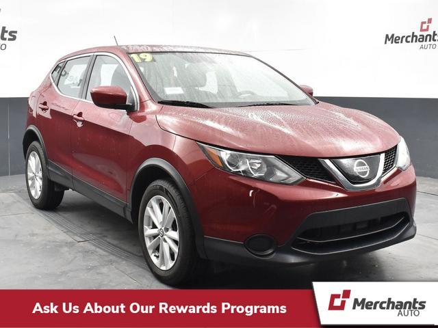 used 2019 Nissan Rogue Sport car, priced at $17,260
