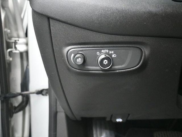 used 2021 Chevrolet Equinox car, priced at $16,816