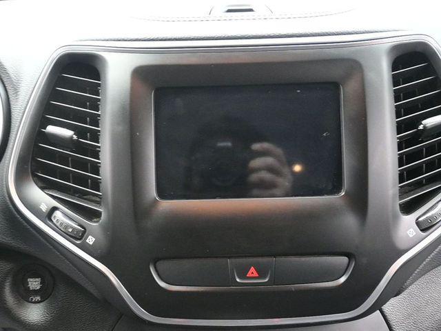 used 2019 Jeep Cherokee car, priced at $14,479