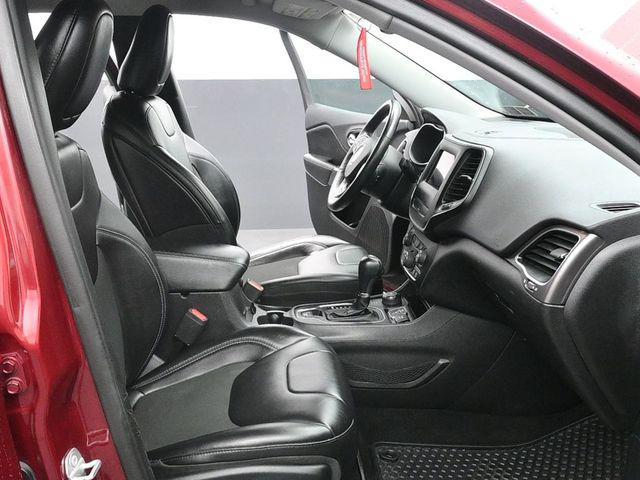 used 2019 Jeep Cherokee car, priced at $14,479